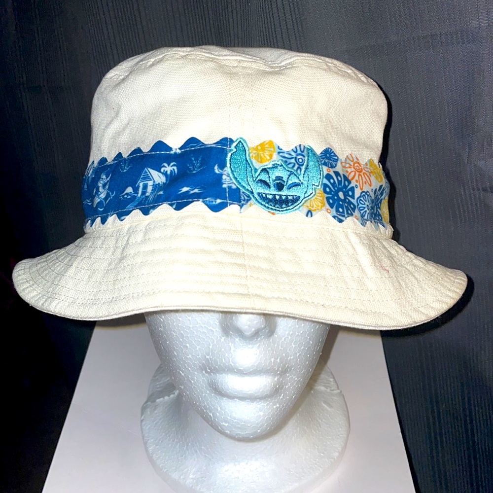 Disney 100% Cotton Cream & Blue Stitch Tropical Bucket Hat